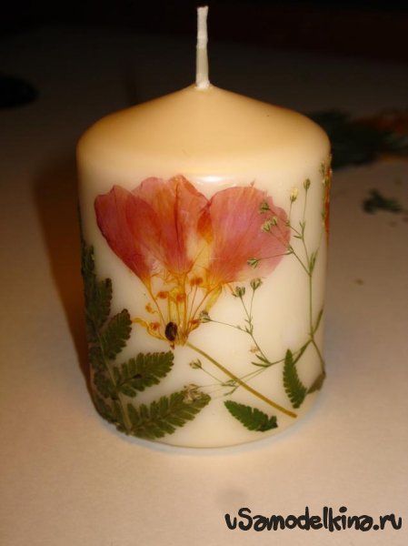 Декорация на свече из цветов-сухоцветов