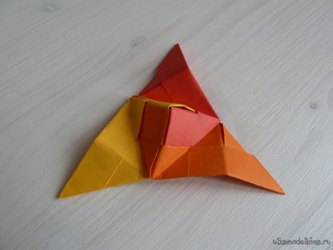 Волчок в технике оригами