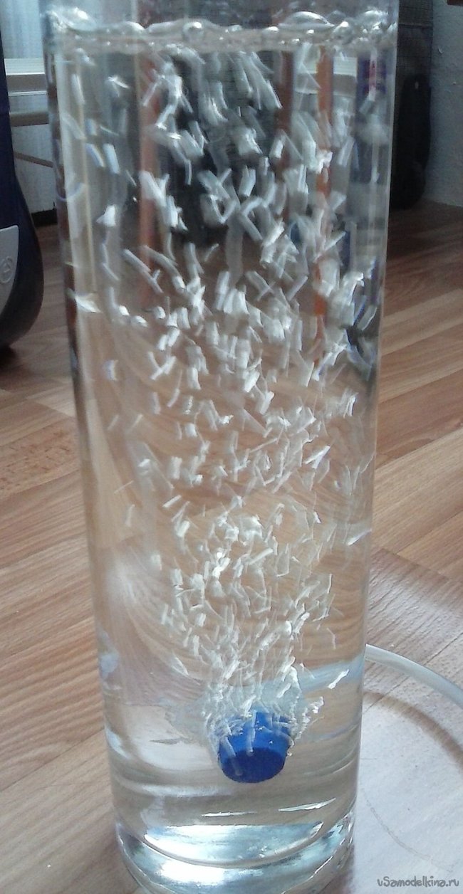 Пузырьковая колонна из обычной вазы