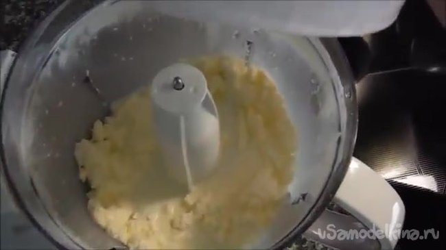 Как сделать домашнее сливочное масло за 3 минуты