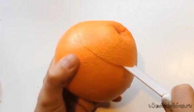Свеча из плода грейпфрута