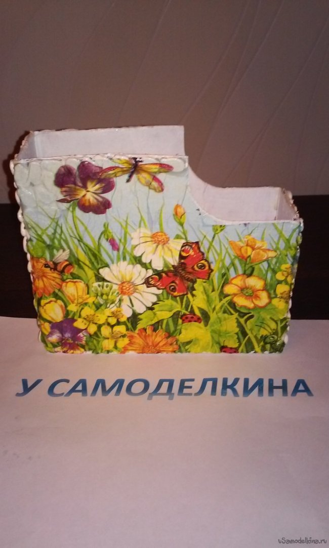 Подставка для тетрадей из картонной коробки