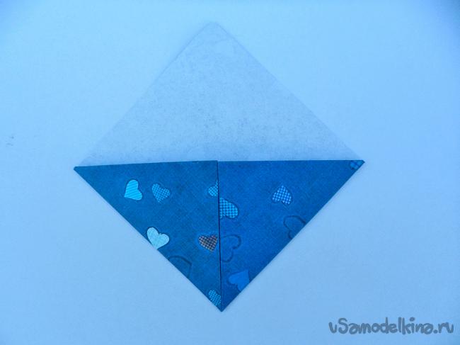 Яркая оригами закладка