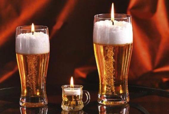 Необычный ароматизатор воздуха: гелевая свеча в виде бокала с пивом