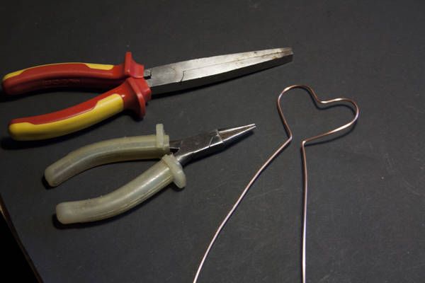 Ключ-кулон в технике Wire Wrap из проволоки