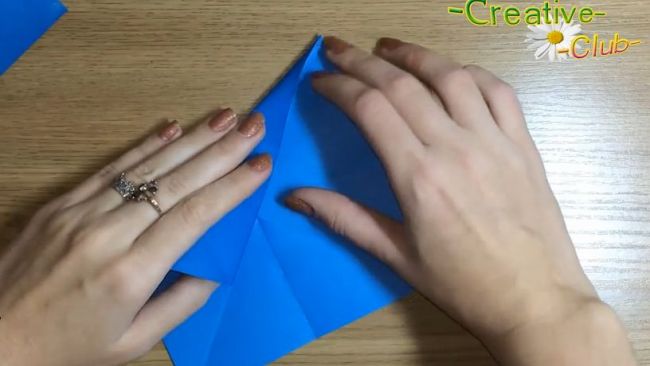 Объёмная звезда из бумаги в технике оригами