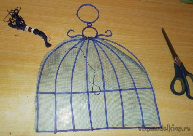 Панно «Клетка с птицей» для детской комнаты