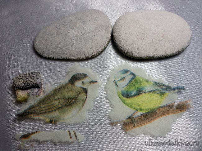 Панно «Птицы на камнях»