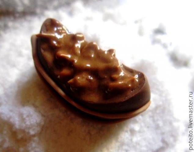 Имитация ореховой начинки для кулинарных миниатюр из пластики