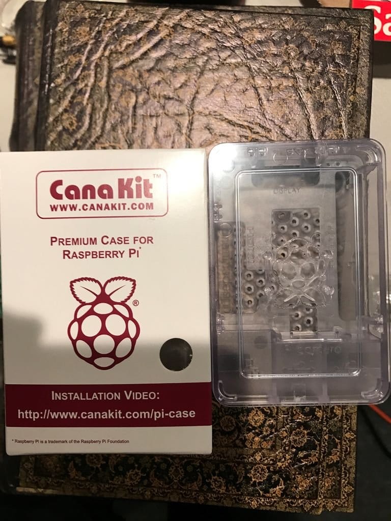 Игровая консоль на Raspberry в стиле стимпанк