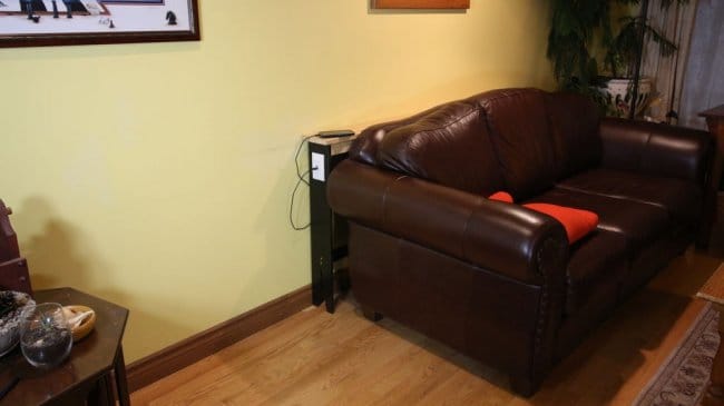 Столешница для дивана с электрическими розетками и USB