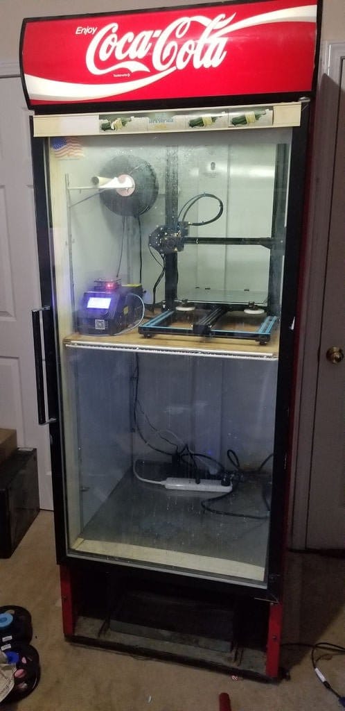 Шкаф для 3D-принтера - из холодильника для напитков