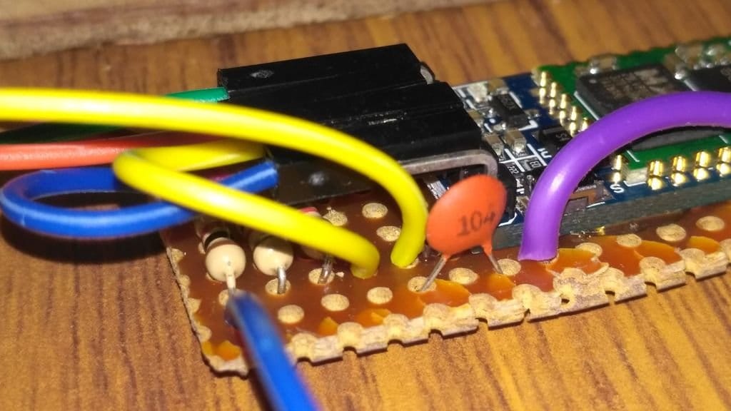Лазерный гравер + плоттер с питанием по USB и управлением по Bluetooth своими руками