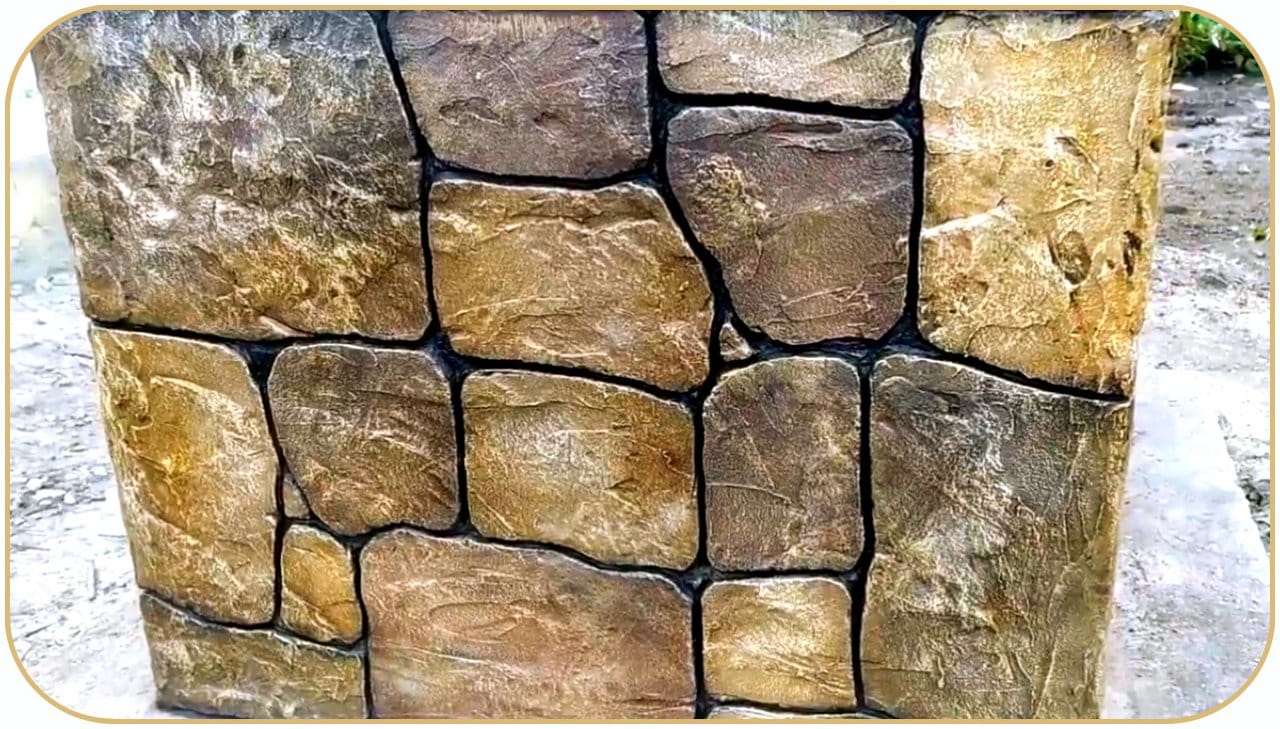 Финишное покрытие стен «дикий камень» из плиточного клея