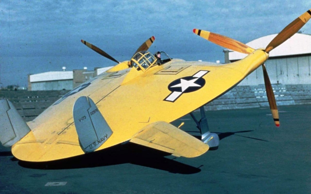 Авиамодель самолёта Vought V-173 «Skimmer» («Шумовка»).