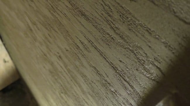 Финишное покрытие стен, имитация кирпичной кладки из плиточного клея