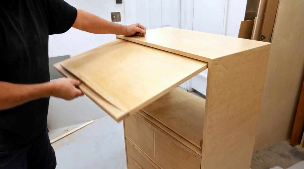 Как сделать откидную дверцу для шкафа