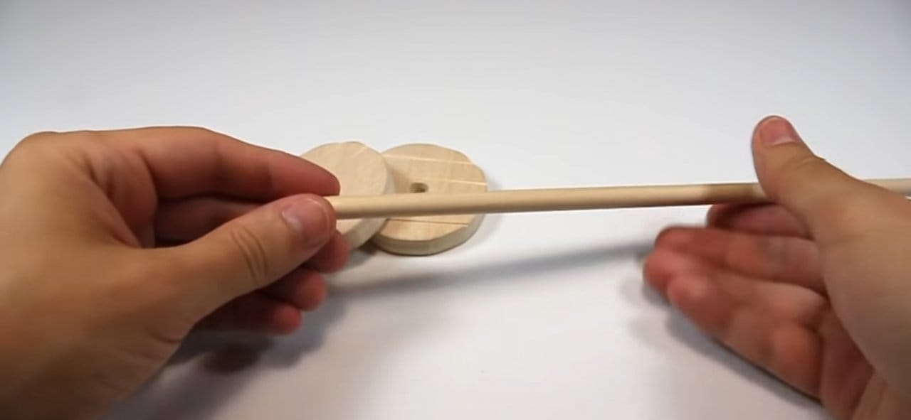 Как сделать миниатюрную модель катапульты