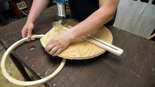 Как сделать пуфик с полочкой из обрезков фанеры