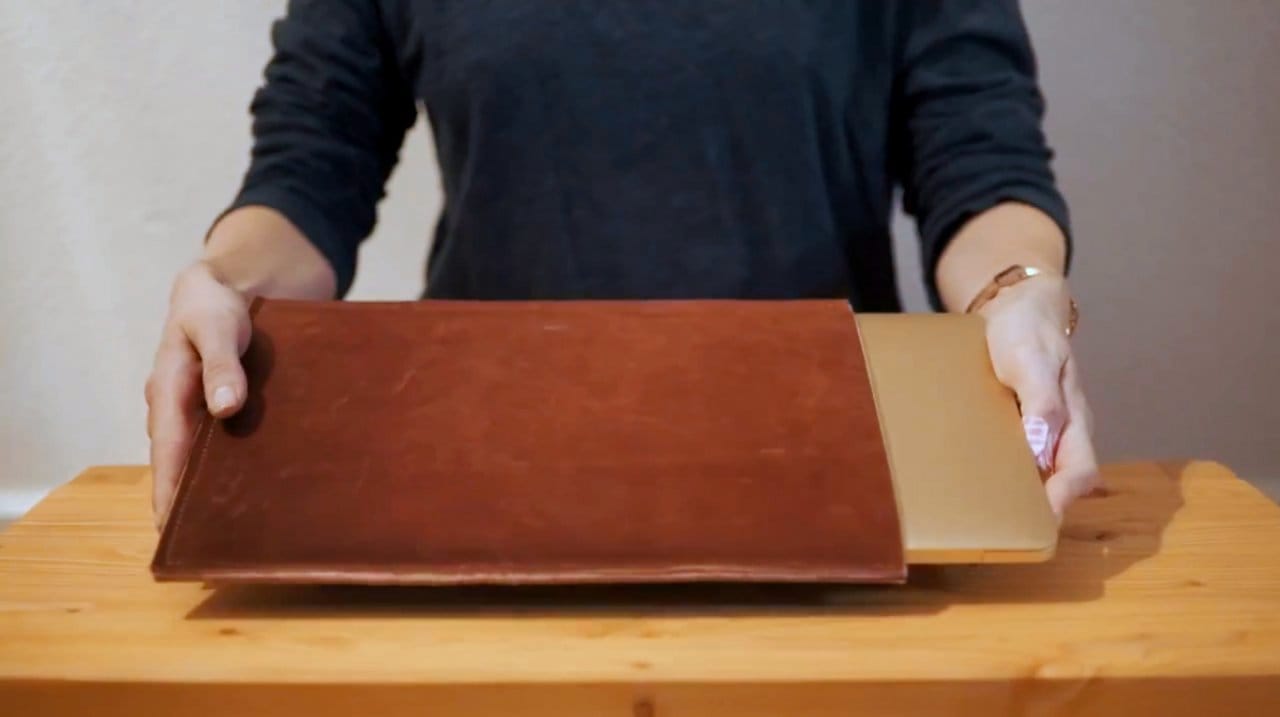 Кожаный чехол для ноутбука своими руками