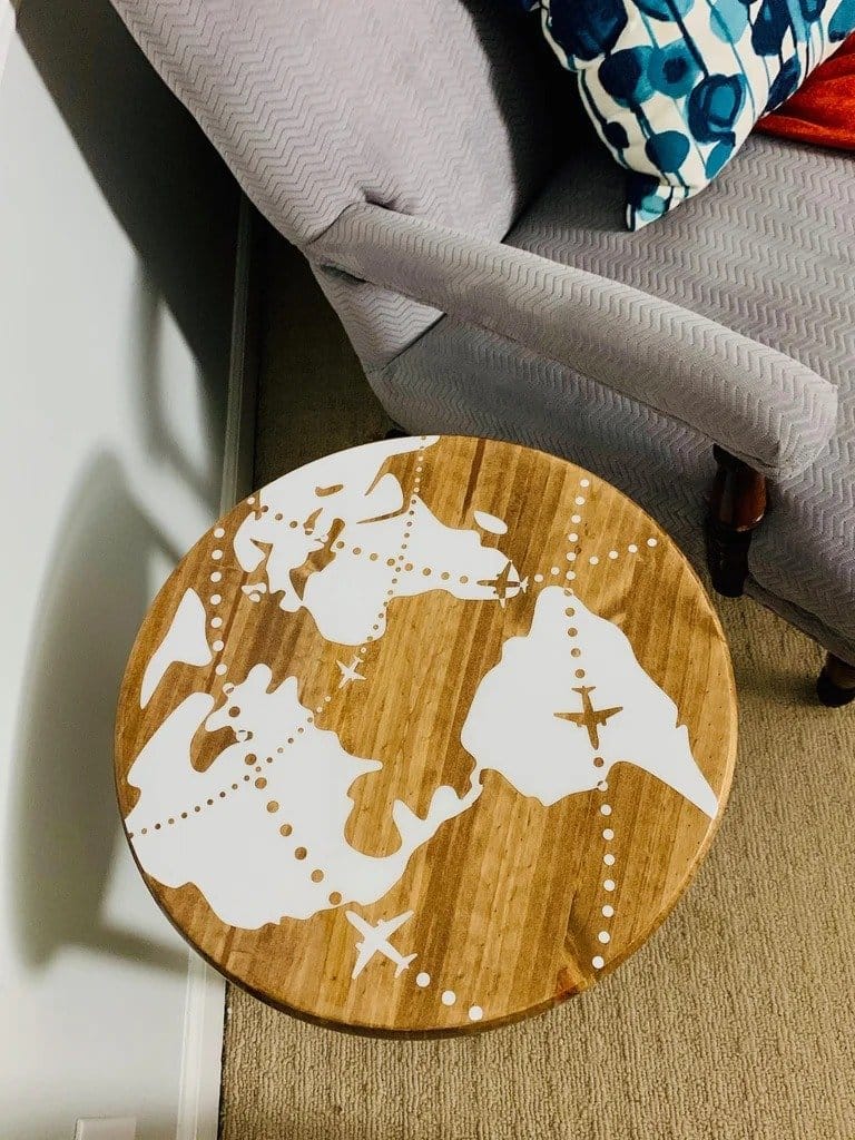 Журнальный столик «Карта мира»