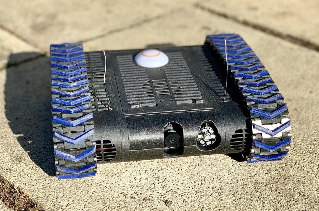 3D-печатный марсоход с камерой и возможность установки навесного оборудования