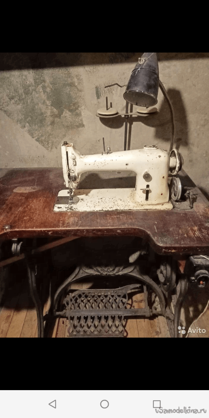 Стол из станины от швейной машинки. «Вторая жизнь» старых вещей