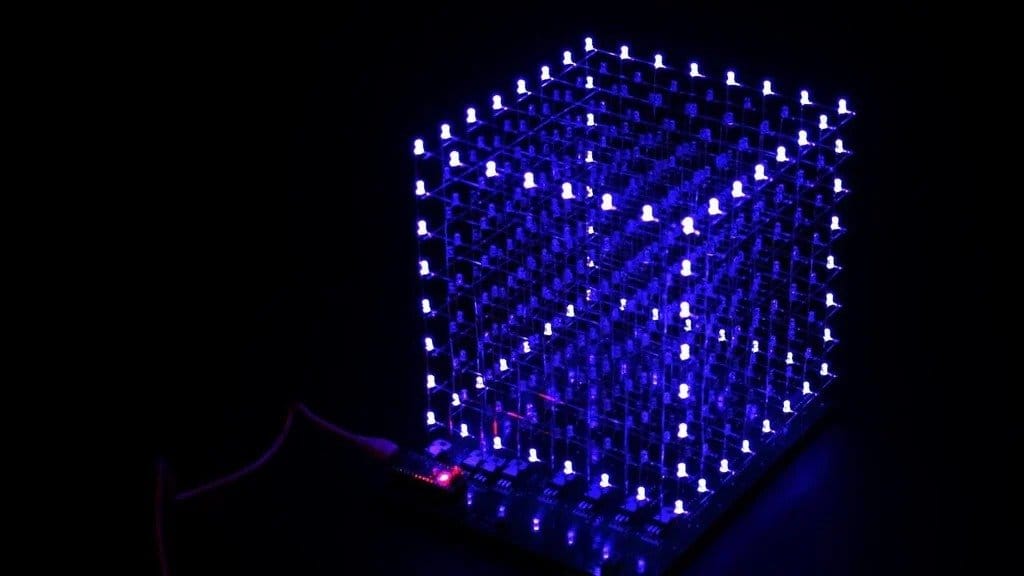 Собираем светодиодный куб с визуальными эффектами