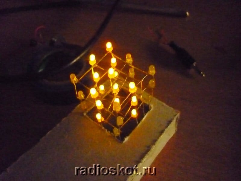Светодиодный кубик на 27 светодиодов