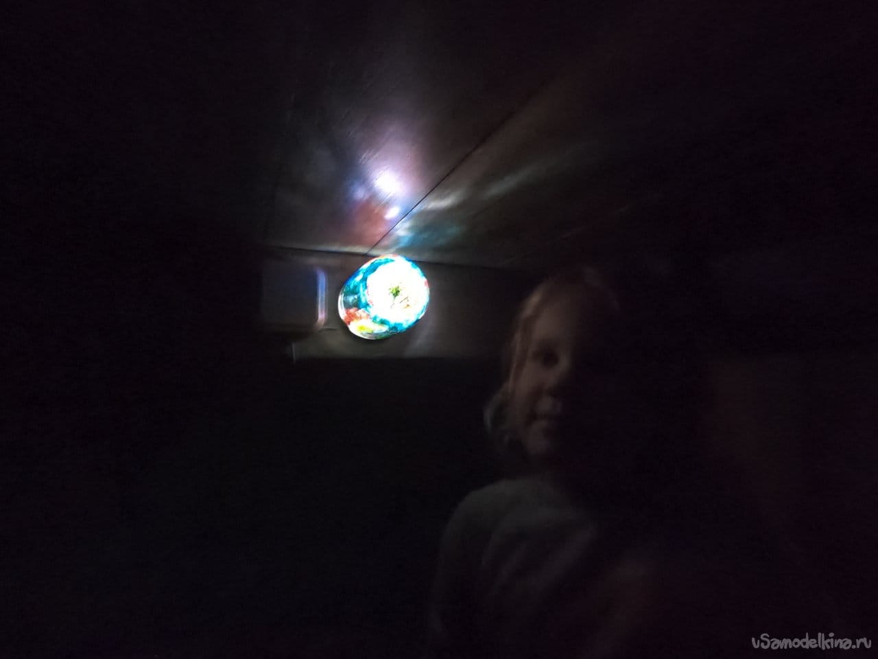 Маленький светильник-баночка для ребенка