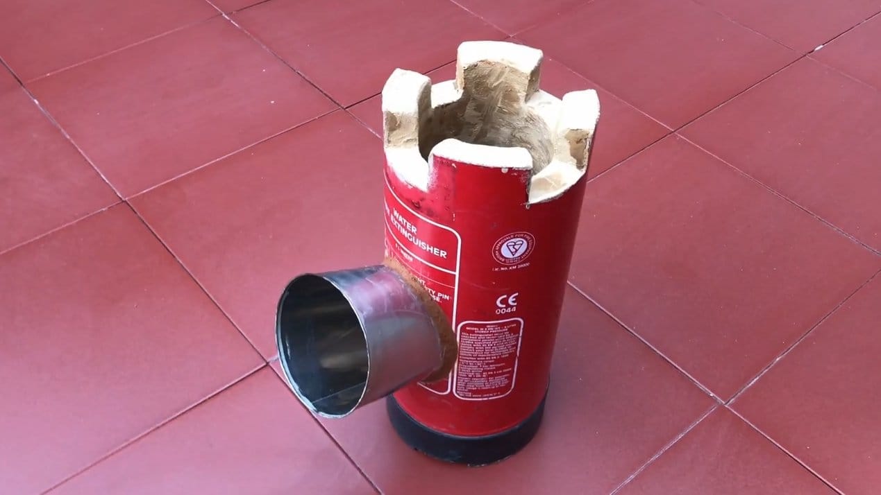 Ракетная печь из огнетушителя