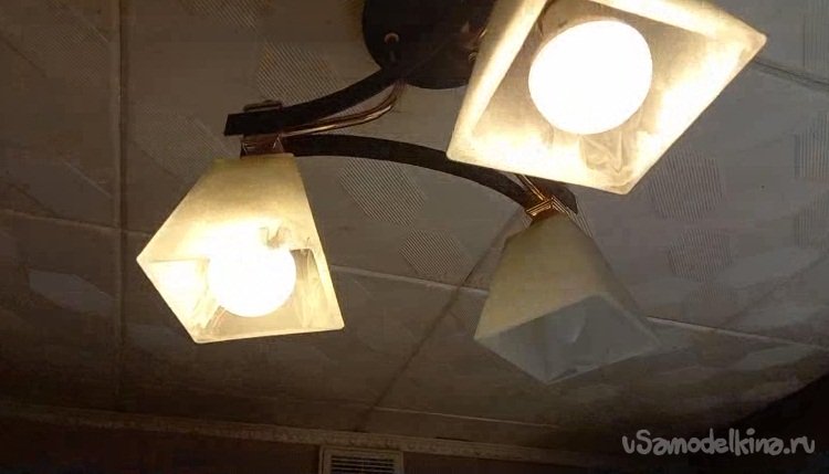 Кемпинговый фонарь с лампой 60 вольт