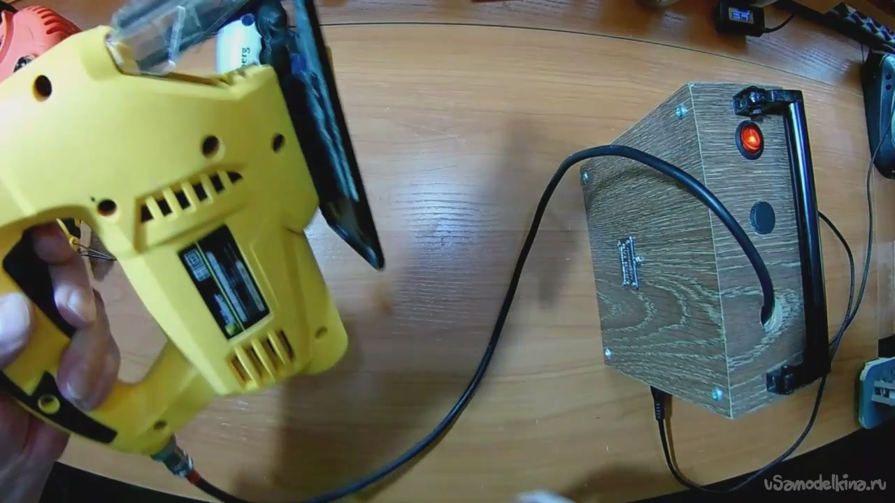 Электрическая Функциональная Компактная переноска-удлинитель с автосматыванием кабеля. Часть 1