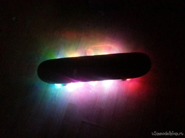 Подсветка LED-скейтборда!
