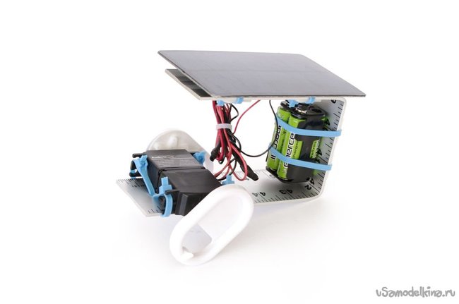 Робот на солнечной батарее