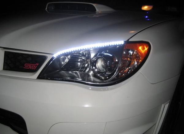 Светодиодные ленты на фары Subaru Impreza