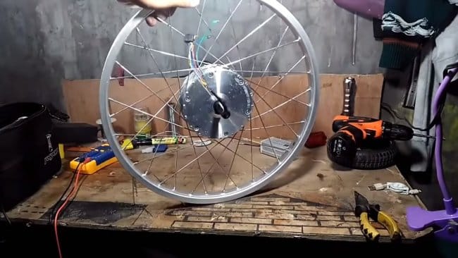 Электрический трайк из велосипеда и гироскутера
