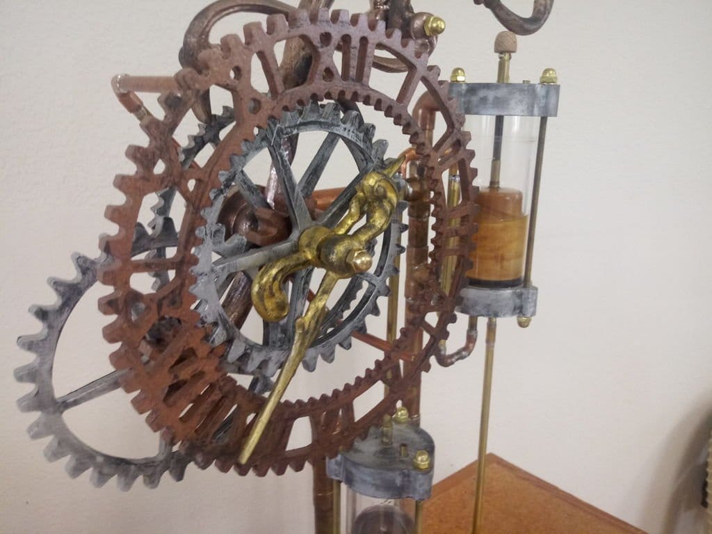 Стимпанк-часы «Клепсидра» в средневековом стиле