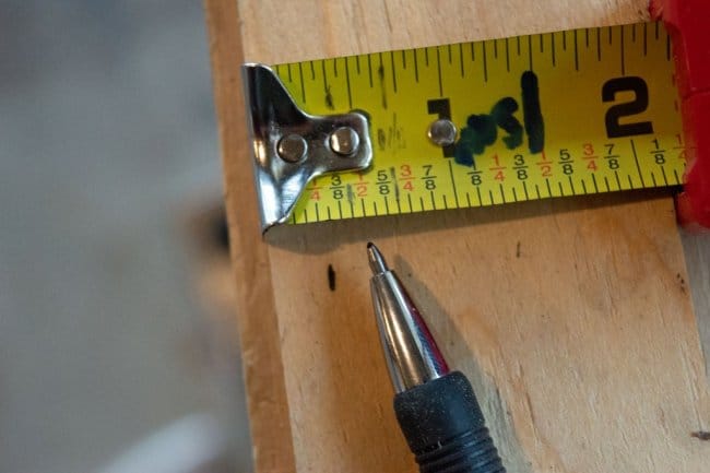 Складная решетка на мойку для сушки посуды