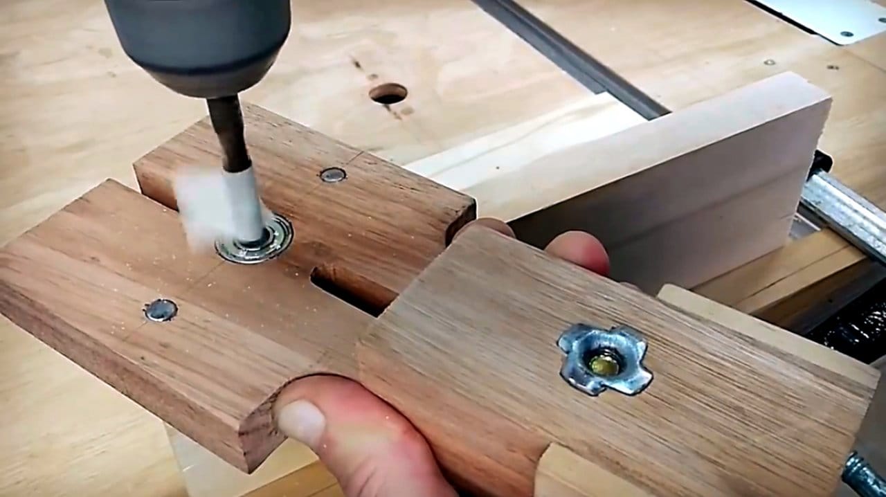 кондуктор для шкантов своими руками На ЧПУ DIY CNC — Video | VK