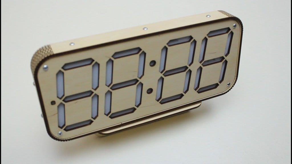 7-сегментные светодиодные часы на базе Atmega328
