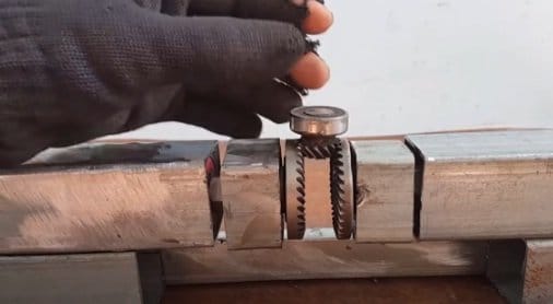 Miniature, budget differential for lightweight transport