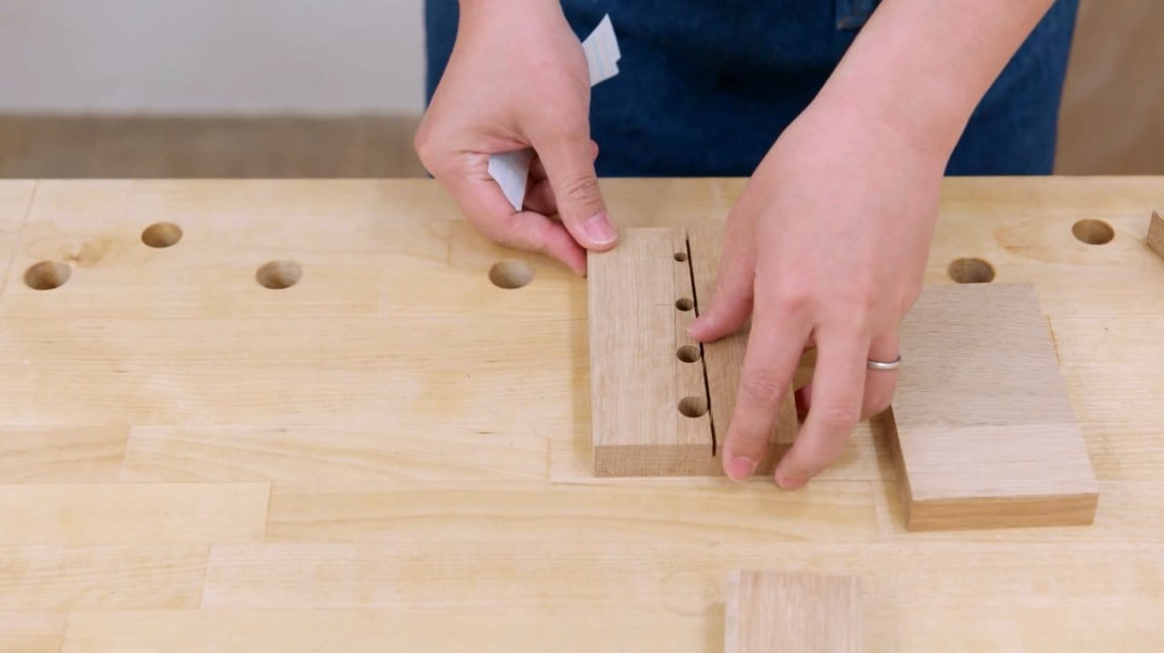 Брусок для наждачной бумаги. Как сделать педали из бумаги. Как сделать педали из бумаги. Как вырезать квадрат собеседование видео. Поделки из бруска.