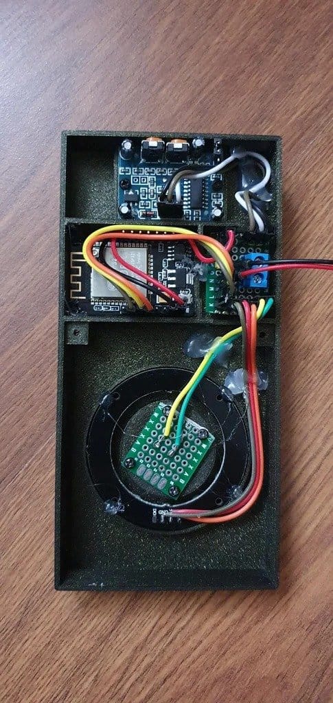 Doorbell with various notification methods