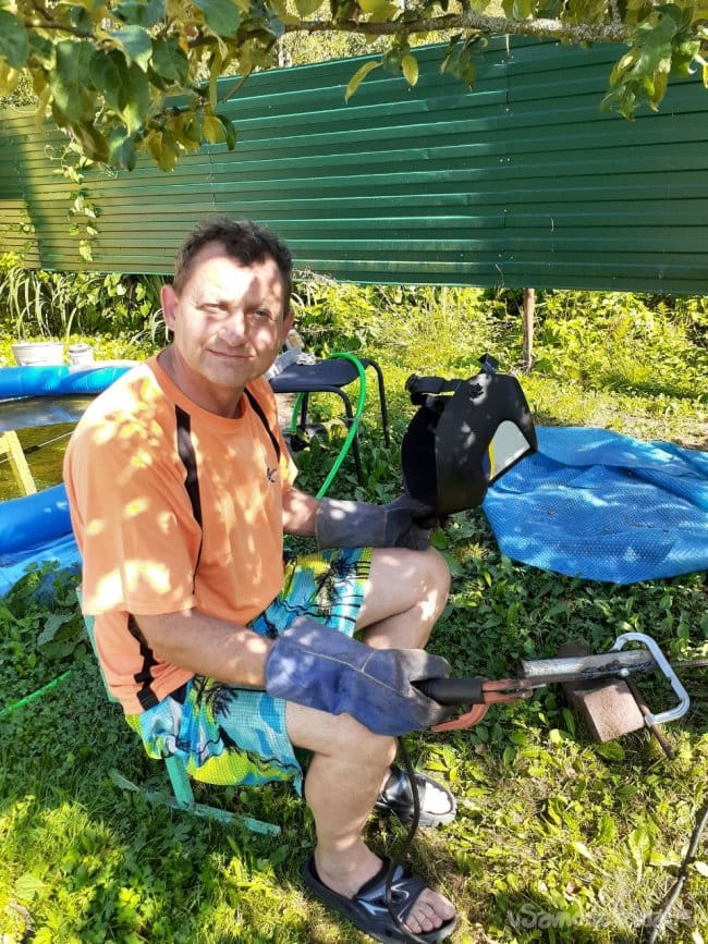 Держатель пляжного зонта