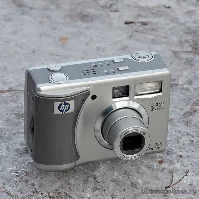 Меняем дисплей на цифровой камере HP Photosmart 935