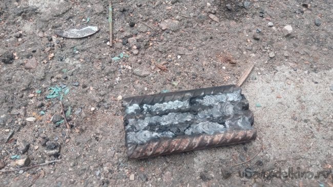 Два молота из обрезков арматуры