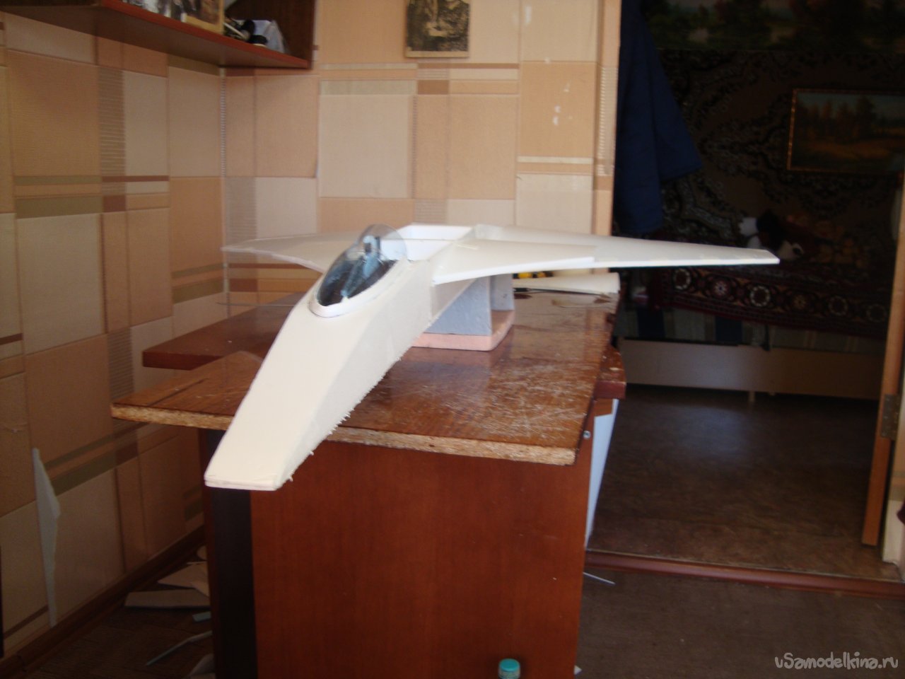 Экспериментальная авиамодель «Фотон» СВ-192 с шасси на воздушной подушке