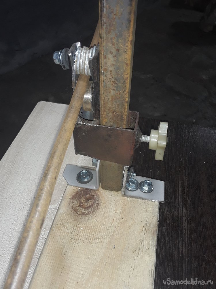 Приспособление для спусков ножа