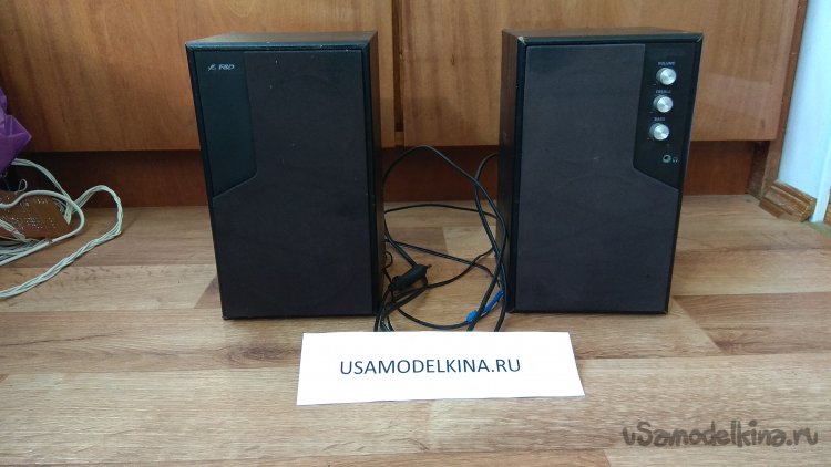 Минисистема из компьютерных колонок